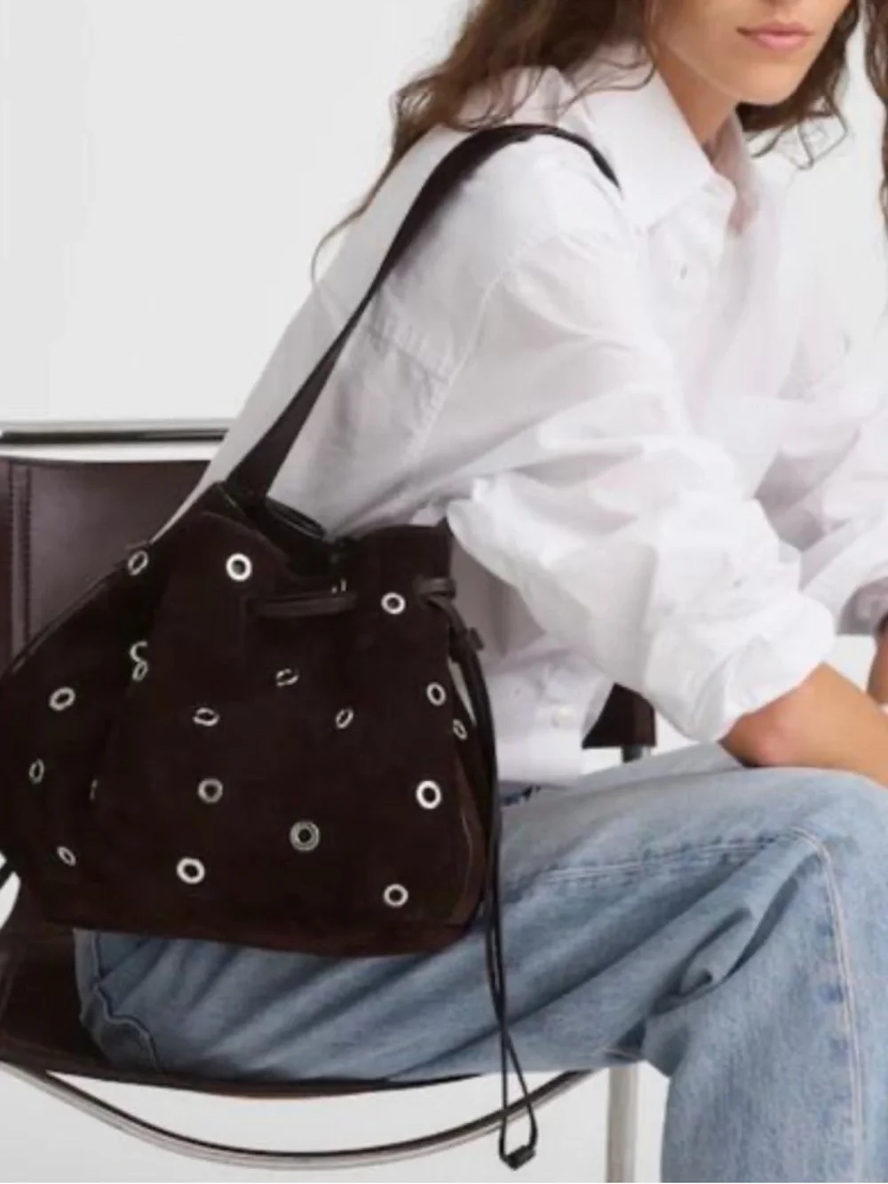 NWT Madewell Suede Bucket Grommet Bag - Picture 4 of 9